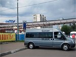 Бесплатный автобус Genser в пункт аренды автомобилей АрендаАвто-птр на ул.Добролюбова